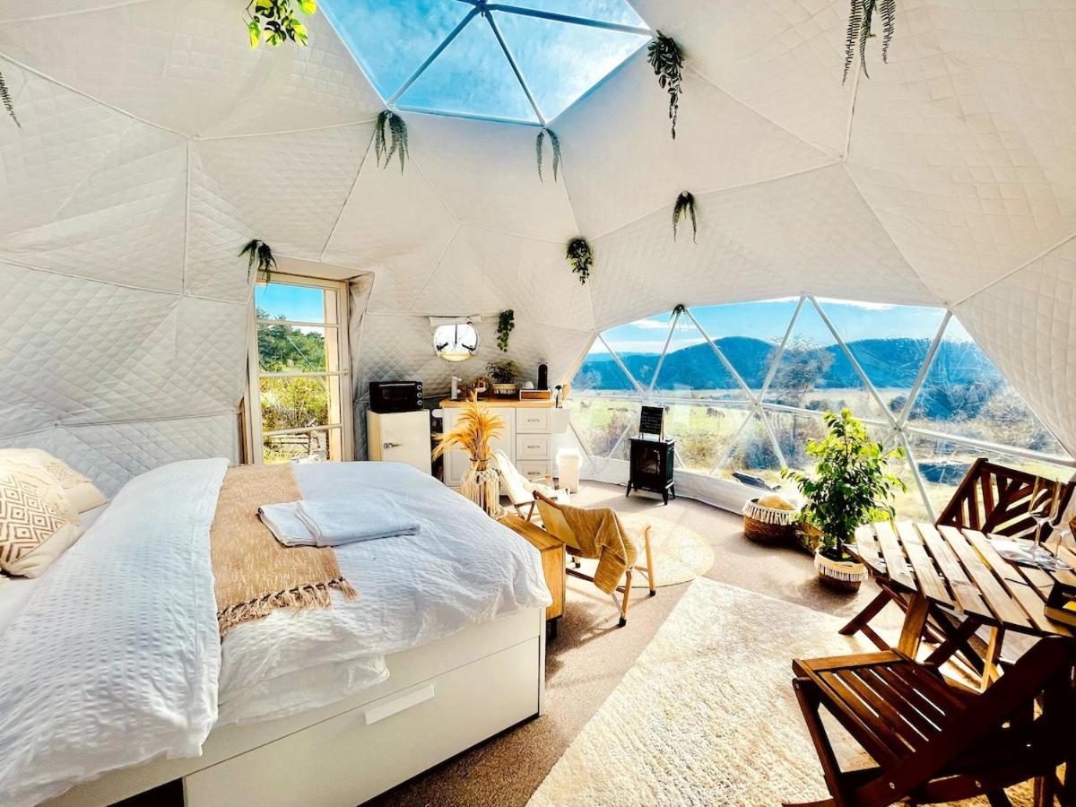 Glamping Hohe Wand - Zelt Mit Sternenfenster Und Whirlpool Hotel Maiersdorf ภายนอก รูปภาพ