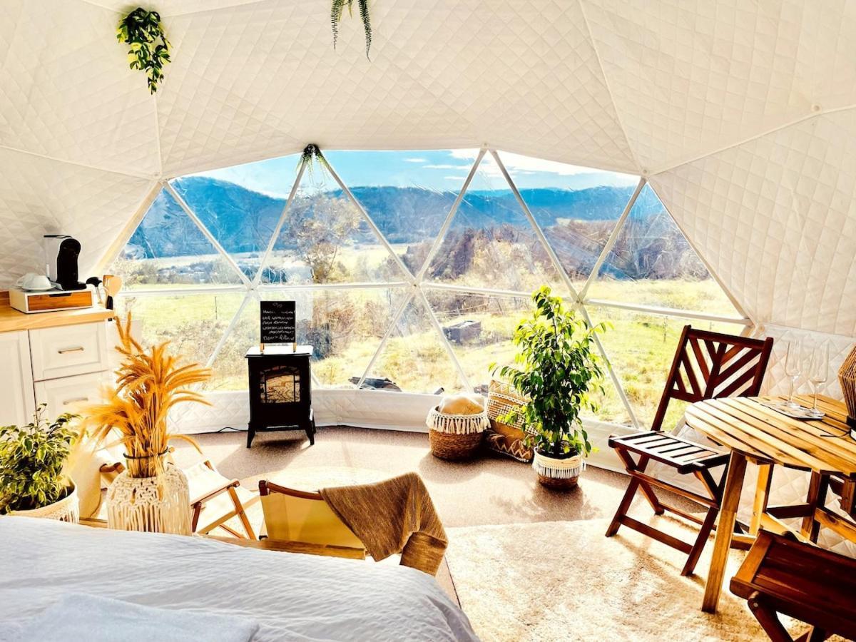 Glamping Hohe Wand - Zelt Mit Sternenfenster Und Whirlpool Hotel Maiersdorf ภายนอก รูปภาพ