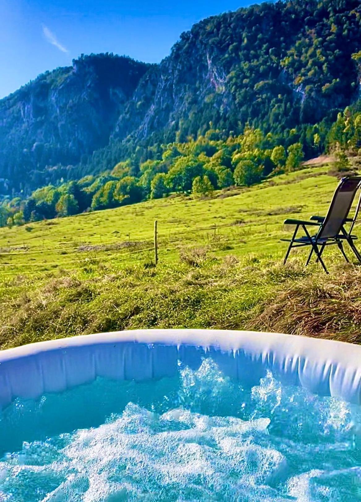 Glamping Hohe Wand - Zelt Mit Sternenfenster Und Whirlpool Hotel Maiersdorf ภายนอก รูปภาพ